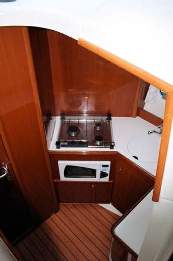 JEANNEAU JEANNEAU PRESTIGE 32