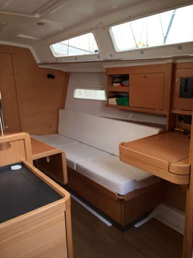 JEANNEAU JEANNEAU SUN ODYSSEY 319