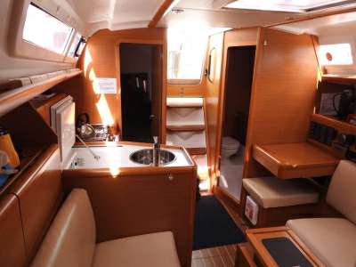 JEANNEAU JEANNEAU SUN ODYSSEY 33 I