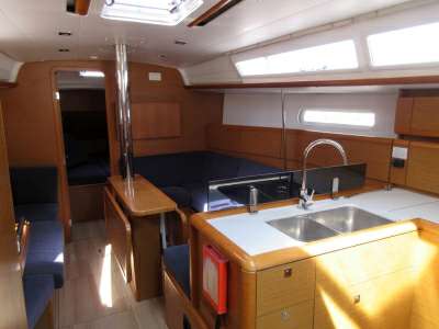 JEANNEAU JEANNEAU SUN ODYSSEY 379