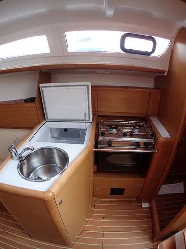 JEANNEAU JEANNEAU Sun odyssey 33 i