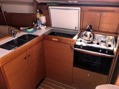 JEANNEAU JEANNEAU Sun odyssey 36 i