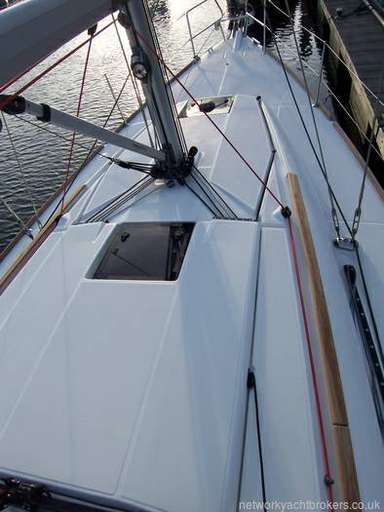 JEANNEAU JEANNEAU Sun odyssey 379 lifting keel