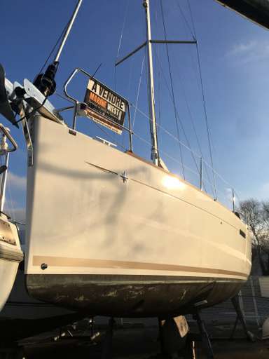 JEANNEAU JEANNEAU Sun odyssey 379 lifting keel