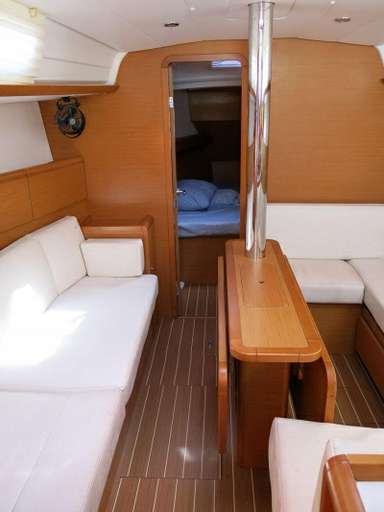 JEANNEAU JEANNEAU Sun odyssey 379