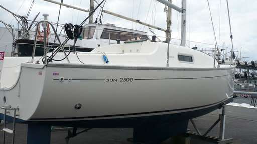 Jeanneau Jeanneau Sun 2500 lifting keel