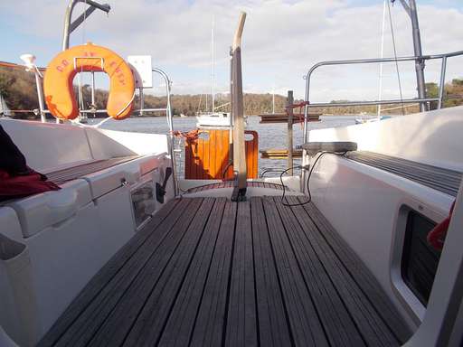 Jeanneau Jeanneau Sun odyssey 32 lifting keel