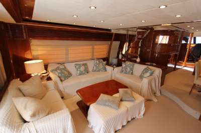 PRINCESS YACHTS PRINCESS YACHTS PRINCESS 82