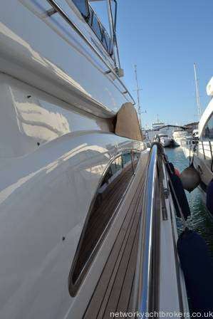 PRINCESS YACHTS PRINCESS YACHTS Princess 61