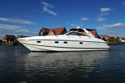 PRINCESS YACHTS PRINCESS YACHTS Princess v42