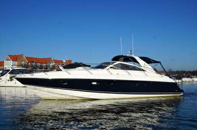 Princess yachts Princess yachts Princess v40