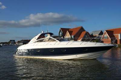 Princess yachts Princess yachts Princess v40