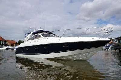 Princess yachts Princess yachts Princess v42