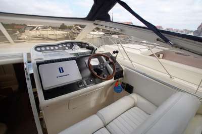 Princess yachts Princess yachts Princess v42