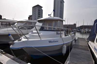 QUICKSILVER QUICKSILVER 500 pilothouse