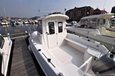 QUICKSILVER QUICKSILVER 500 pilothouse