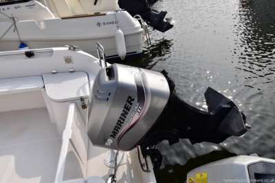 QUICKSILVER QUICKSILVER 500 pilothouse