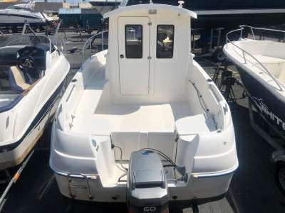 QUICKSILVER QUICKSILVER 500 pilothouse