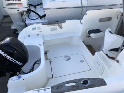 QUICKSILVER QUICKSILVER 530 pilothouse