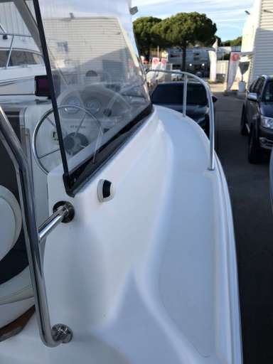 QUICKSILVER QUICKSILVER 530 pilothouse