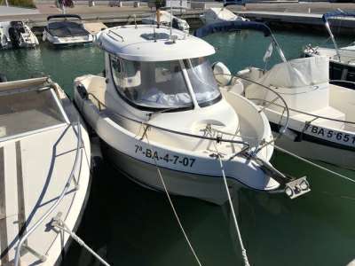 QUICKSILVER QUICKSILVER 580 pilothouse