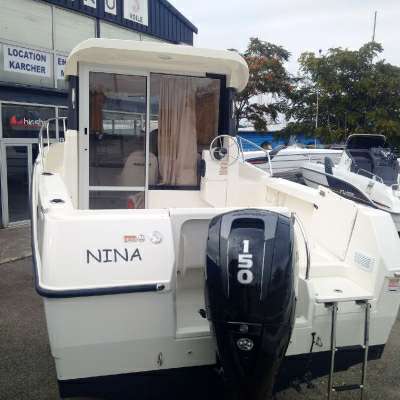 QUICKSILVER QUICKSILVER 605 pilothouse