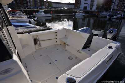 QUICKSILVER QUICKSILVER 605 pilothouse