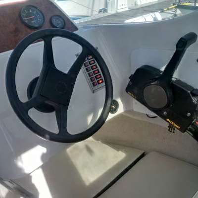 QUICKSILVER QUICKSILVER 620 pilothouse