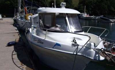 QUICKSILVER QUICKSILVER 640 pilothouse