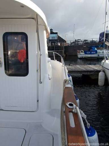 QUICKSILVER QUICKSILVER 640 pilothouse