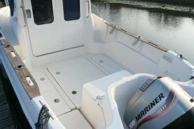 QUICKSILVER QUICKSILVER 640 pilothouse