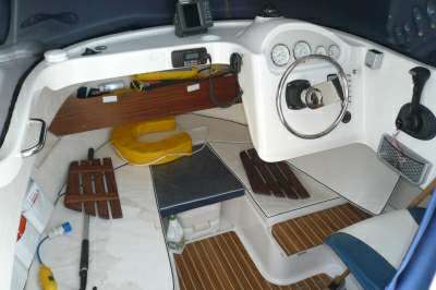 QUICKSILVER QUICKSILVER 640 pilothouse