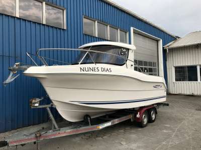 QUICKSILVER QUICKSILVER 640 pilothouse