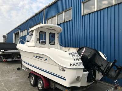 QUICKSILVER QUICKSILVER 640 pilothouse