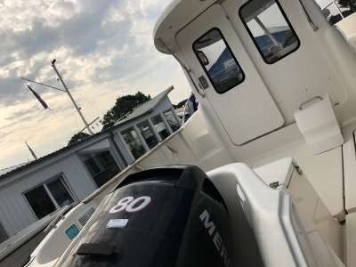 QUICKSILVER QUICKSILVER 640 pilothouse