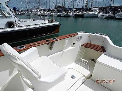 QUICKSILVER QUICKSILVER 640 pilothouse