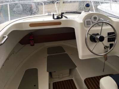 QUICKSILVER QUICKSILVER 640 pilothouse