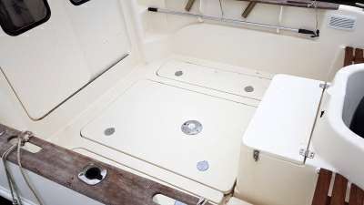 QUICKSILVER QUICKSILVER 640 pilothouse