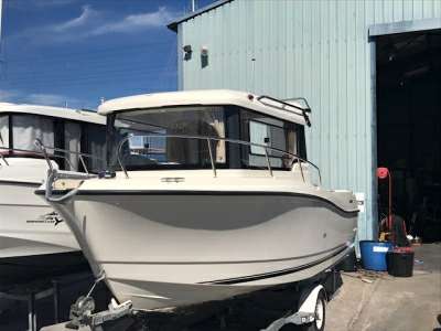 QUICKSILVER QUICKSILVER 675 pilothouse