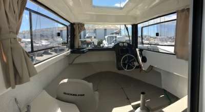 QUICKSILVER QUICKSILVER 675 pilothouse