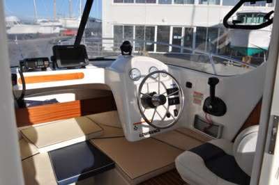 Quicksilver Quicksilver 640 pilothouse