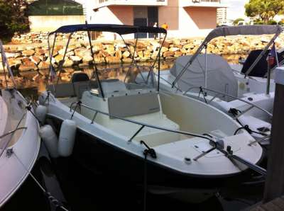 Quicksilver Quicksilver 675 activ