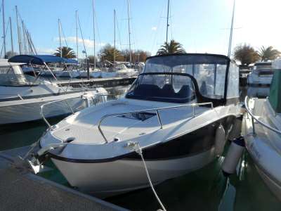 Quicksilver Quicksilver 755 sundeck