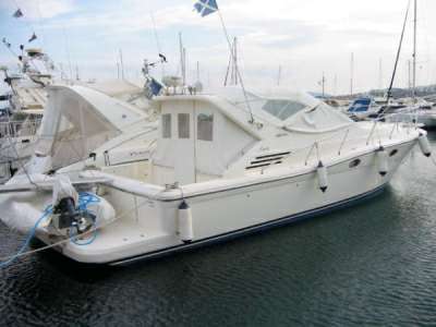 UNIESSE MARINE UNIESSE MARINE Uniesse 42