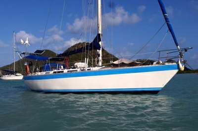 WAUQUIEZ WAUQUIEZ WAUQUIEZ HOOD 38 LIFTING KEEL