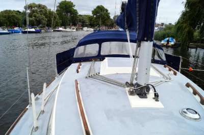 WESTERLY YACHTS WESTERLY YACHTS WESTERLY 29 KONSORT BILGE KEEL