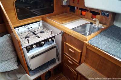 WESTERLY YACHTS WESTERLY YACHTS WESTERLY 29 KONSORT BILGE KEEL