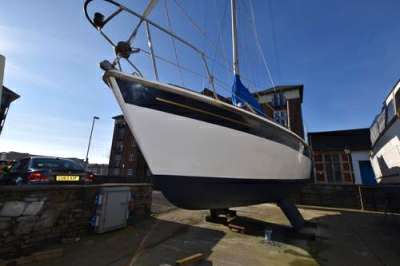 WESTERLY YACHTS WESTERLY YACHTS WESTERLY 29 KONSORT BILGE KEEL