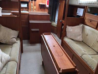 WESTERLY YACHTS WESTERLY YACHTS WESTERLY 33 DISCUS BILGE KEEL