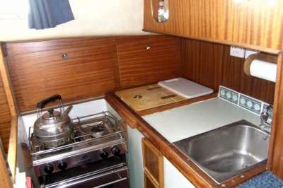 WESTERLY YACHTS WESTERLY YACHTS Westerly 33 discus bilge keel